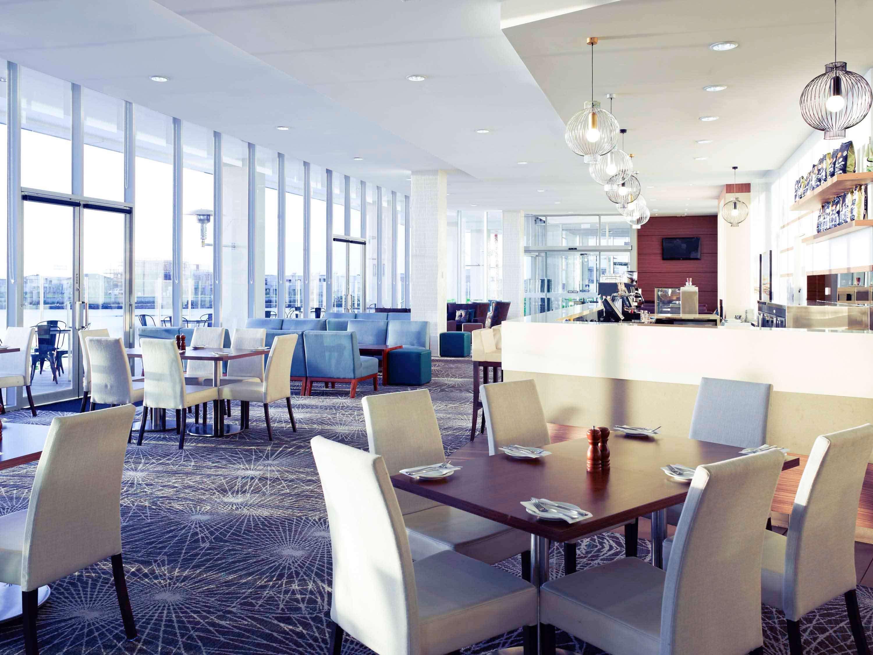 เมอร์เคียว เมลเบิร์น คาโรไลน์ สปริงส์ Hotel แคโรไลน์สปริงส์ ภายนอก รูปภาพ