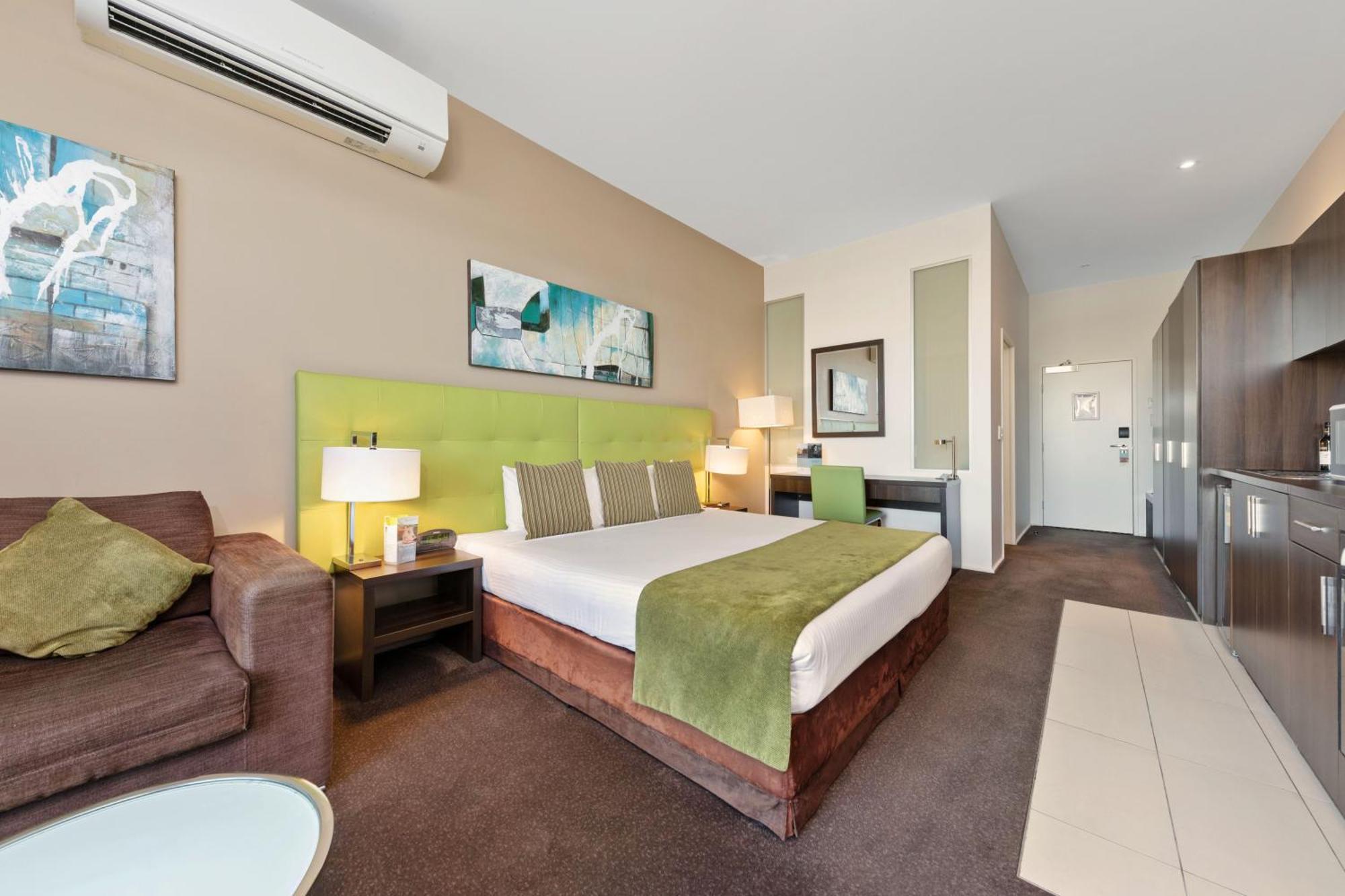 เมอร์เคียว เมลเบิร์น คาโรไลน์ สปริงส์ Hotel แคโรไลน์สปริงส์ ภายนอก รูปภาพ