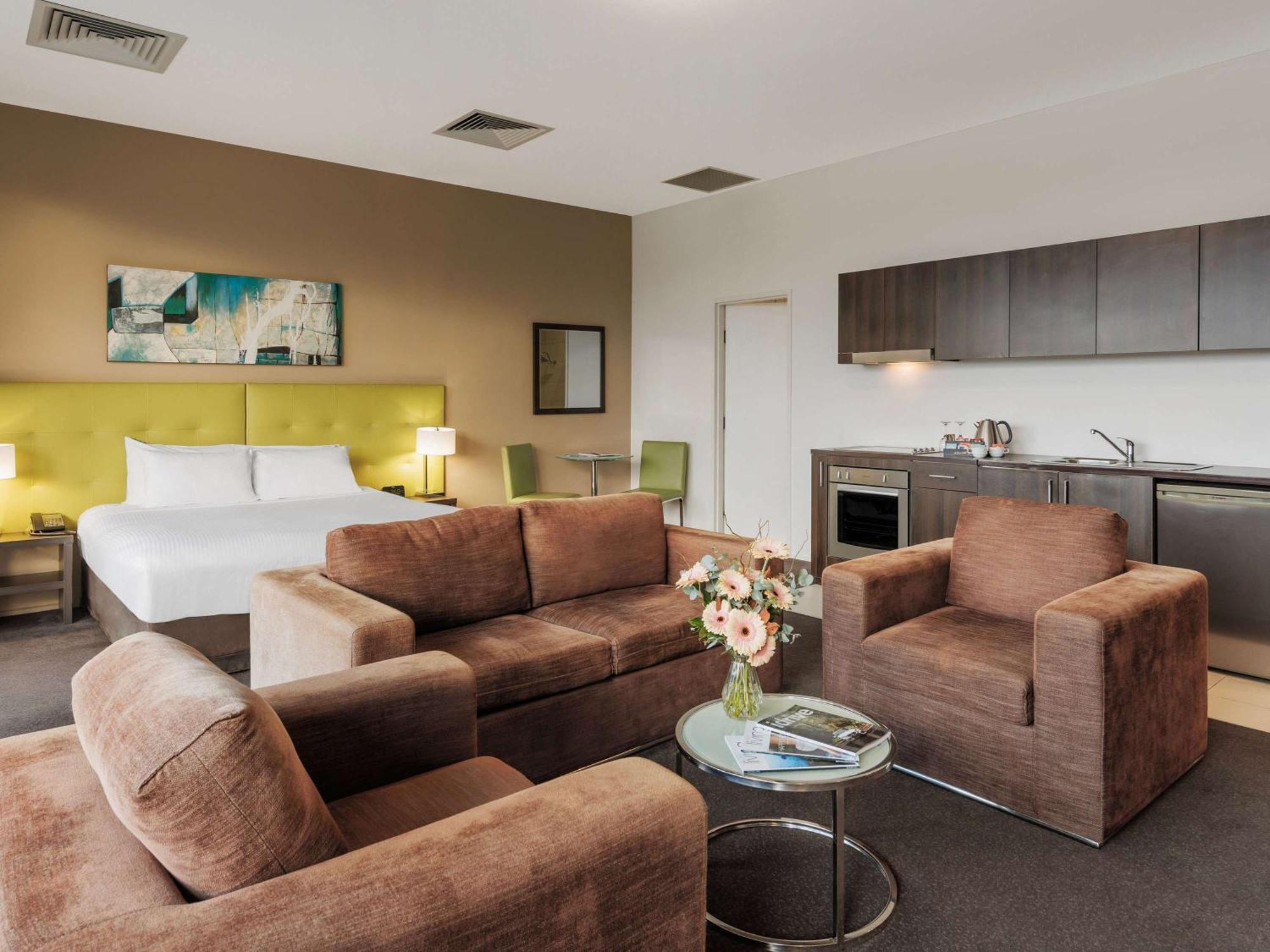 เมอร์เคียว เมลเบิร์น คาโรไลน์ สปริงส์ Hotel แคโรไลน์สปริงส์ ภายนอก รูปภาพ